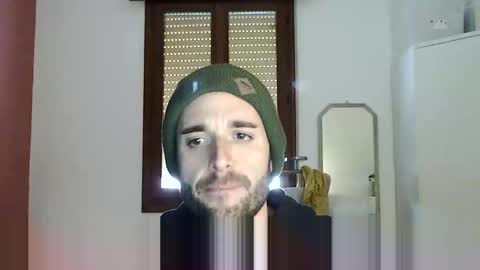 vittorio20cm online show from February 1, 2025, 2:02 pm