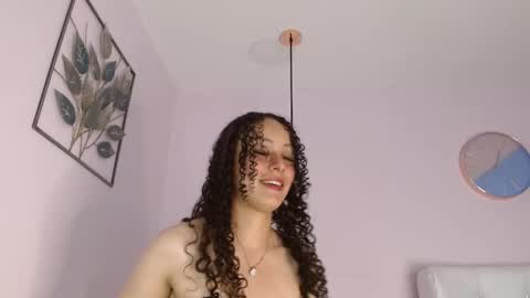 Vivi online show from October 2, 2025, 3:35 am