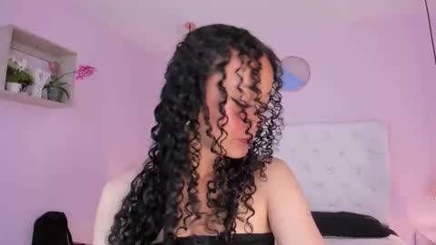 Snapshot of vivi_gh1 chatting on March 3, 2026, 3:34 am Vivi online show from March 3, 2026, 3:34 am