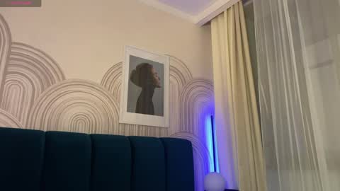 Vivian Evans online show from March 30, 2026, 12:55 am