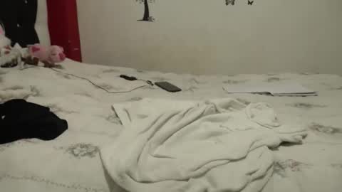 Snapshot of vivian_walt_ chatting on March 16, 2026, 5:44 am melissa online show from March 16, 2026, 5:44 am