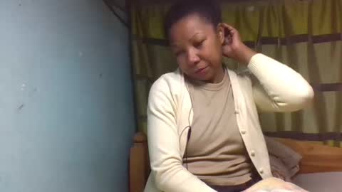 viviane0812 online show from September 8, 2025, 4:28 pm