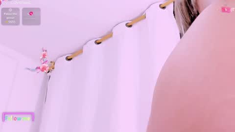 Snapshot of vivianne_scott chatting on February 24, 2025, 12:05 pm Vivi online show from February 24, 2025, 12:05 pm