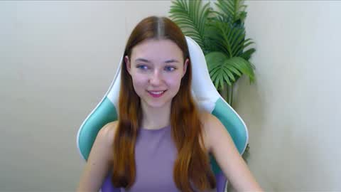 Vivien online show from December 7, 2024, 1:25 am