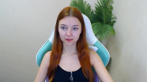 Vivien online show from January 10, 2025, 6:38 pm