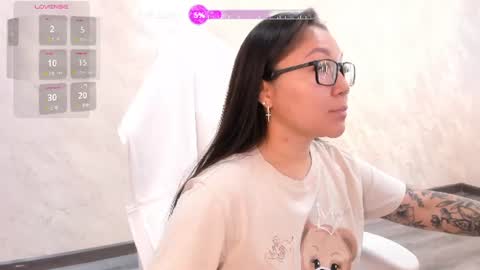 Vivien online show from July 8, 2026, 12:04 am