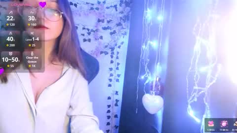 Snapshot of vivivivikkie chatting on October 9, 2025, 9:57 pm vivivivikkie online show from October 9, 2025, 9:57 pm