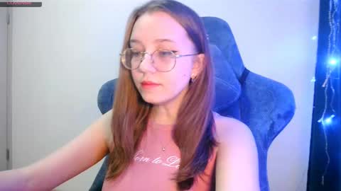 vivivivikkie online show from December 16, 2025, 4:56 pm
