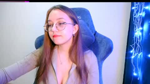 Snapshot of vivivivikkie chatting on April 25, 2026, 8:50 pm vivivivikkie online show from April 25, 2026, 8:50 pm