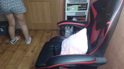 Eva online show from December 9, 2024, 11:03 pm