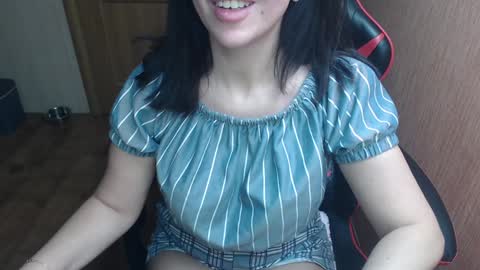 Eva online show from December 10, 2024, 11:40 pm