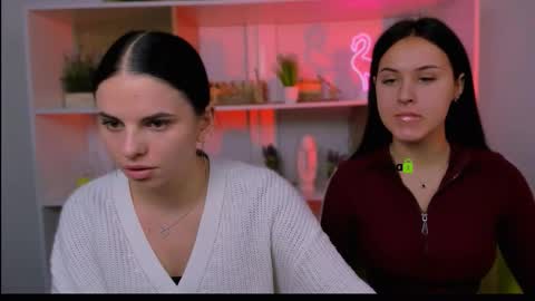 Snapshot of vivy_star chatting on October 3, 2025, 8:33 am vivy_star online show from October 3, 2025, 8:33 am