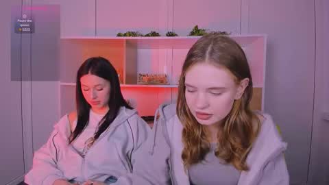 Snapshot of vivy_star chatting on October 16, 2025, 7:26 pm vivy_star online show from October 16, 2025, 7:26 pm