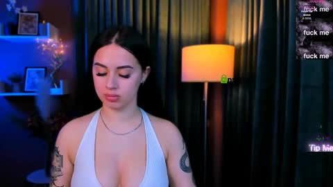 vivy_star online show from May 29, 2026, 7:01 pm
