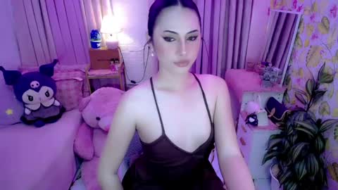 vixenluscious online show from May 26, 2026, 2:29 am