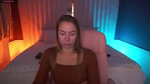 Ur Lady online show from October 30, 2025, 8:42 pm