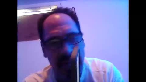 Snapshot of vknow chatting on February 17, 2025, 3:42 pm vknow online show from February 17, 2025, 3:42 pm