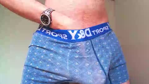 Snapshot of vlad__night chatting on February 16, 2026, 4:14 pm Vlad online show from February 16, 2026, 4:14 pm