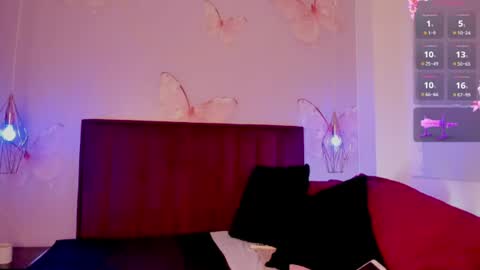 Snapshot of vnuss__ chatting on June 20, 2026, 5:54 am VENUS online show from June 20, 2026, 5:54 am