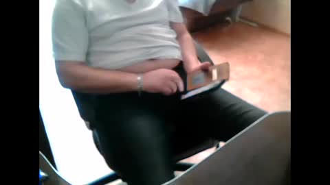 vodila3001 online show from February 8, 2026, 4:27 am