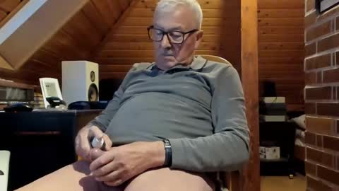 Snapshot of vonrex1 chatting on December 2, 2024, 3:47 pm heinz online show from December 2, 2024, 3:47 pm