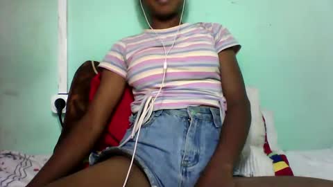 vounialdy online show from January 27, 2025, 2:46 pm