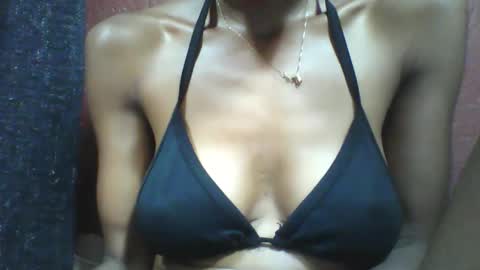 vounialdy online show from April 15, 2026, 6:53 am