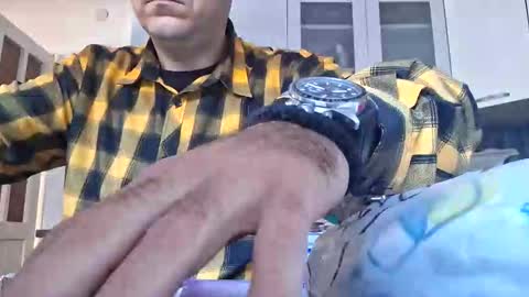 sweetcock online show from November 24, 2025, 9:31 am