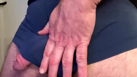 Snapshot of vsvsvs2251 chatting on February 6, 2025, 7:45 am vsvsvs2251 online show from February 6, 2025, 7:45 am