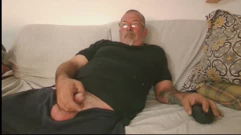 oscar online show from November 24, 2025, 7:35 pm