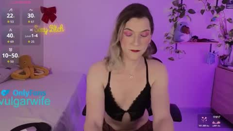 Snapshot of vulgar_wife chatting on February 22, 2026, 6:28 pm Vikky online show from February 22, 2026, 6:28 pm