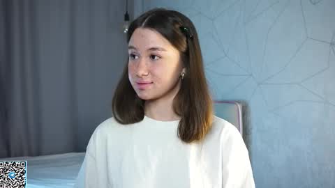 Ethal - thank you for thumb up online show from November 24, 2025, 2:00 am