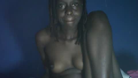 vvuuvvu online show from April 15, 2026, 7:58 pm