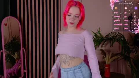 Ketrin online show from April 26, 2026, 6:33 am