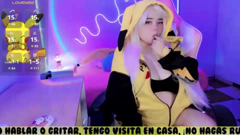   online show from November 18, 2025, 3:23 am