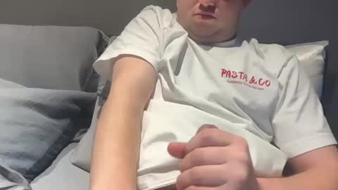 wowaweeman online show from February 15, 2026, 4:09 am