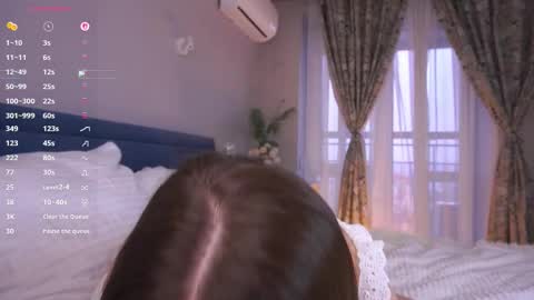  Lina online show from November 8, 2025, 5:40 am