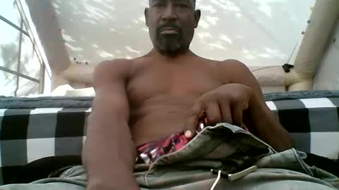 Champion Lover online show from November 19, 2025, 6:08 pm