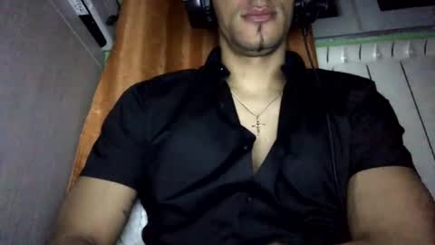 ghhhgh online show from January 1, 2025, 8:37 pm