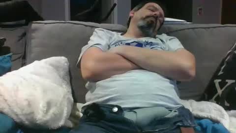 walker033 online show from November 6, 2025, 6:25 am