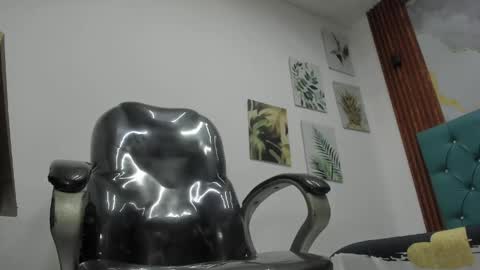 Snapshot of walter_noils chatting on May 26, 2026, 11:45 pm WALTER NOILS online show from May 26, 2026, 11:45 pm