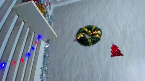  wanda  online show from December 2, 2025, 8:59 pm