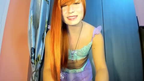 Snapshot of wanderlust_xxx chatting on October 25, 2025, 6:35 pm Sarah Catalina Amado. Wanderlust online show from October 25, 2025, 6:35 pm