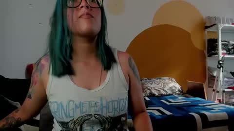 Waningrose  Lu online show from December 11, 2024, 7:14 pm