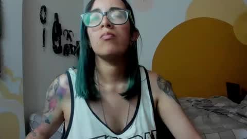 Waningrose  Lu online show from January 5, 2025, 3:55 pm