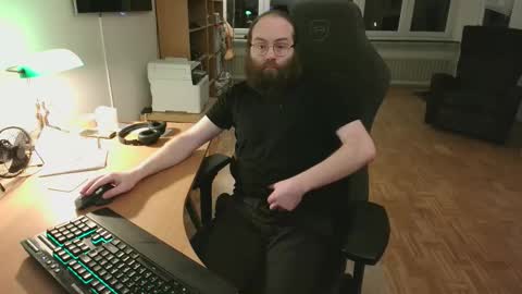 wantsahug online show from February 26, 2026, 7:35 pm