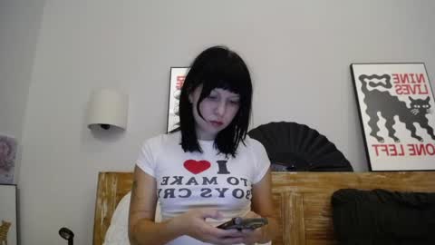 June online show from April 13, 2026, 12:21 pm