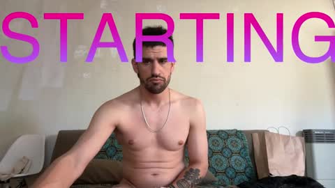 wearetwo online show from October 19, 2025, 8:31 pm