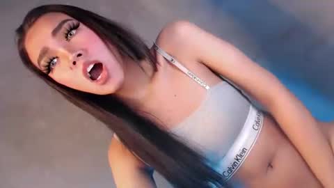 Isla Fox online show from September 27, 2025, 9:53 pm