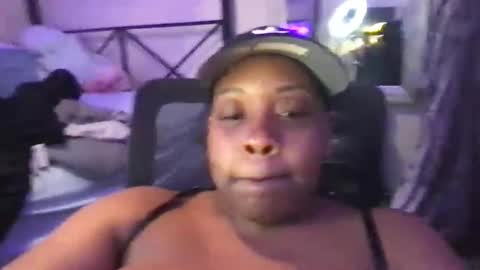 LAUREN LUSH online show from December 13, 2024, 2:21 am